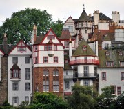 Edinburga.