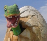 PALANGA. DINO parks - Otrādi apgriezta māja.  27/05/2023, 26/08/2023